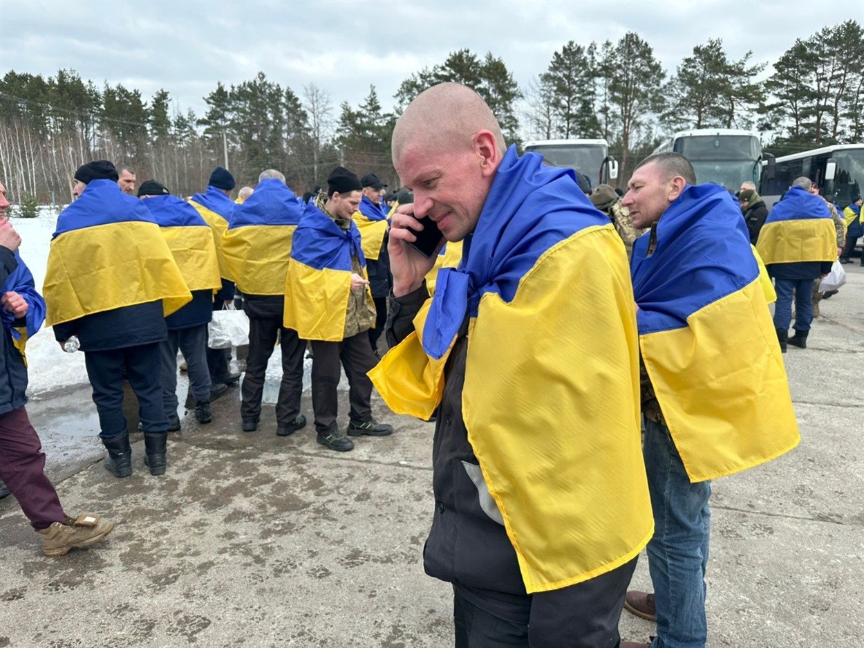 6 березня відбувся обмін військовополоненими між Україною та Росією. Фото: Telegram-канал Координаційного штабу з питань поводження з військовополоненими