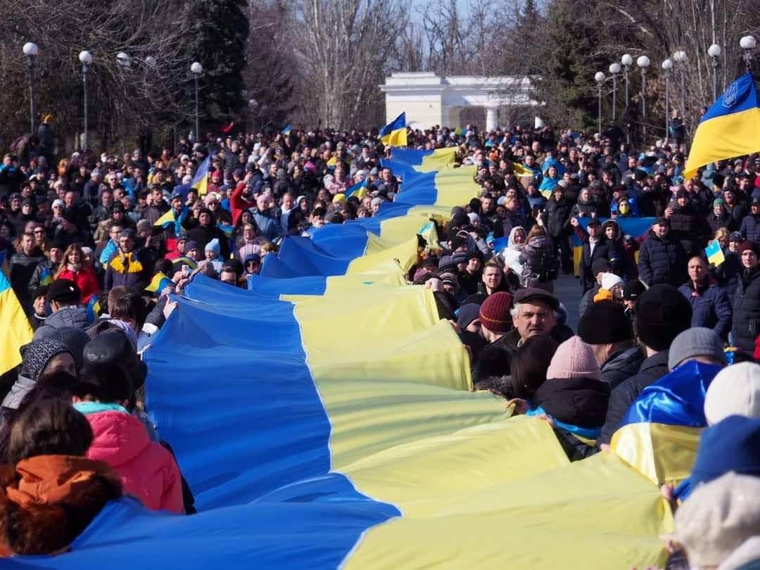 Проукраїнський мітинг на Херсонщині. Фото Віртуальний музей російської агресії