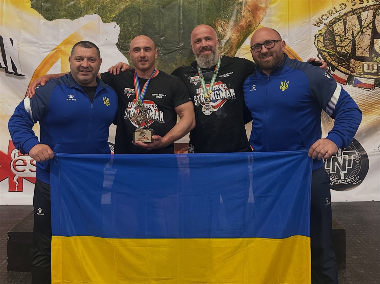 Здобутки української збірної на Чемпіонаті світу Ultimate Strongman у перший змагальний день. Фото: Валерій Газаєв / Facebook